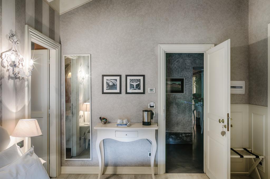 Relais Villa Vittoria Laglio Oda fotoğraf